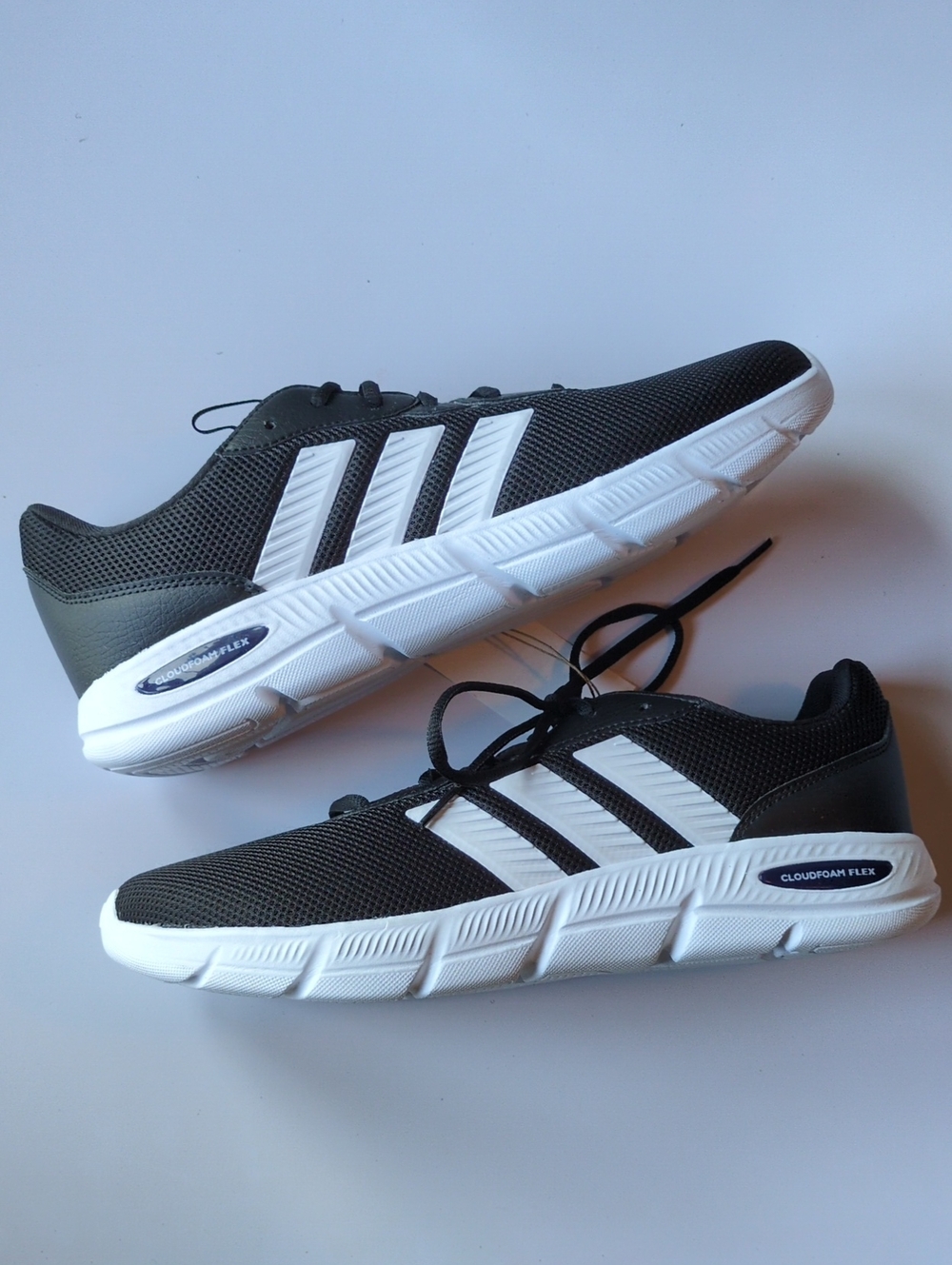 Adidas Cloudfoam Flex Mens 10.5 Black White Athletic Walking Shoes WIDE FIT